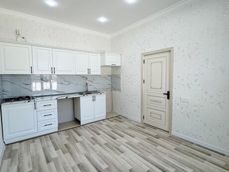 4 otaqlı həyət evi/bağ evi - Binə q. - 140 m²