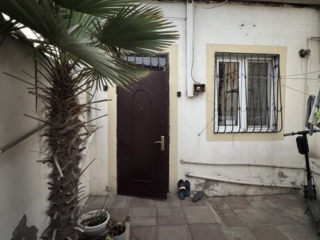 Satılır 3 otaqlı həyət evi/bağ evi 120 m², Keşlə q.