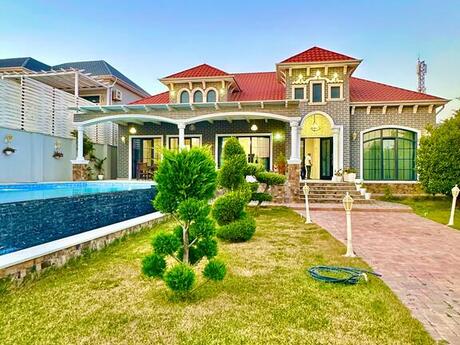 5 otaqlı həyət evi/bağ evi - Mərdəkan q. - 300 m²