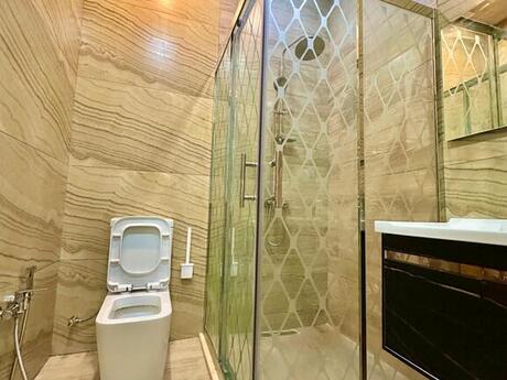 House with Garden, Villa For Sale