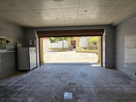 8 otaqlı həyət evi/bağ evi - Nərimanov r. - 700 m²