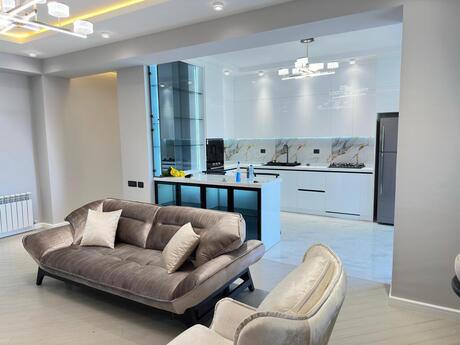 3 otaqlı yeni tikili - Nəriman Nərimanov m. - 126 m²