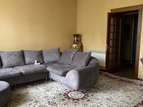 2-комн. вторичка - Насиминский  р. - 95 м²