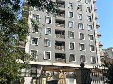 Elan №5393542 - Bakı, Gənclik m., 2 otaqlı, 117 m², 16/17 mərtəbə