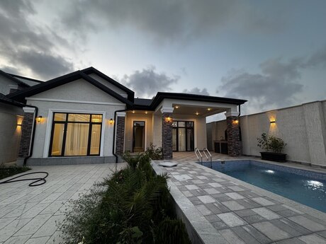 4 otaqlı həyət evi/bağ evi - Mərdəkan q. - 200 m²