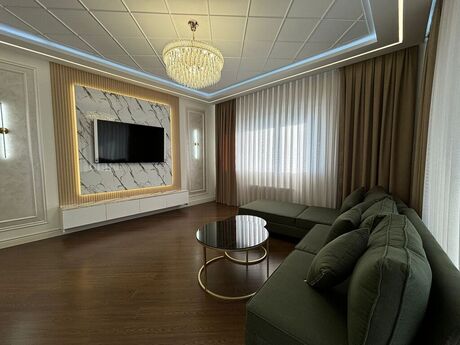 Kirayə 3 otaqlı mənzil, 168 m², Ağ şəhər: 3 000 ₼/ay 3