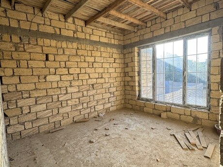 5 otaqlı həyət evi/bağ evi - Biləcəri q. - 220 m²