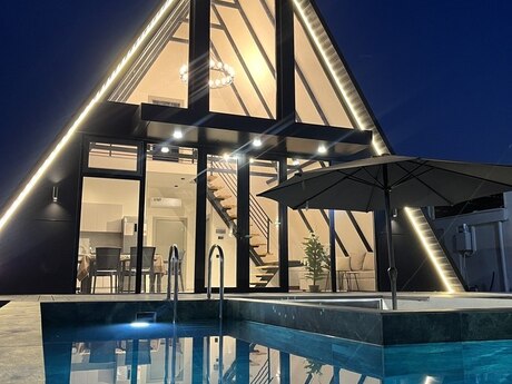 4 otaqlı həyət evi/bağ evi - Pirşağı q. - 140 m²