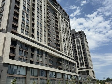 Obyekt - Şah İsmayıl Xətai m. - 310 m²