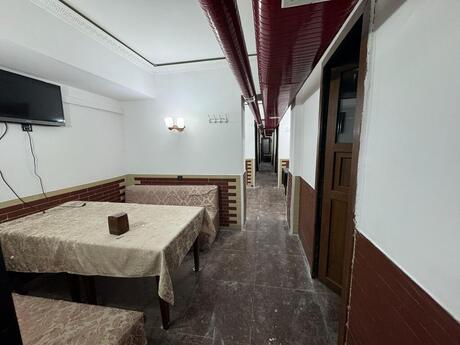 Obyekt - Xalqlar Dostluğu m. - 310 m²