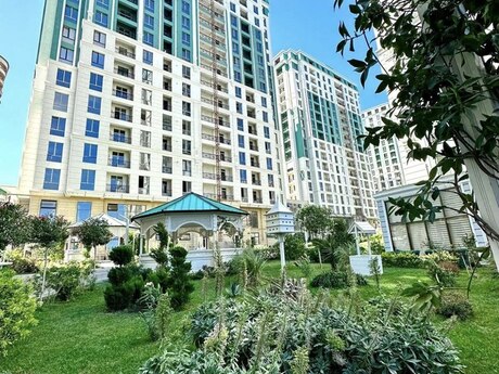 4 otaqlı yeni tikili - Gənclik m. - 178 m²