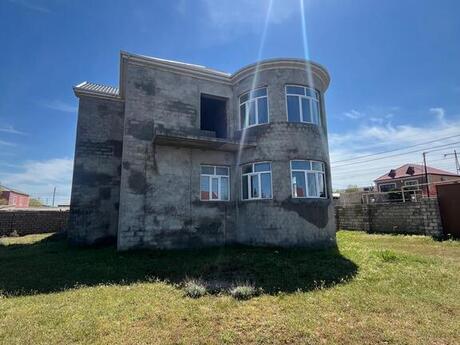 8-комн. дом/дача - пос. Мардакан - 200 м²