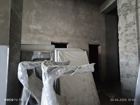Obyekt - Yasamal r. - 295 m²