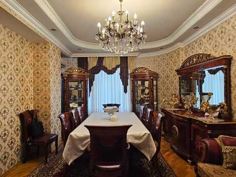 3-комн. новостройка - м. Иншаатчылар - 127 м²