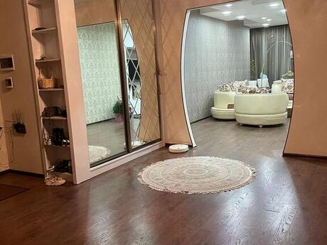 4 otaqlı yeni tikili - İnşaatçılar m. - 154 m²