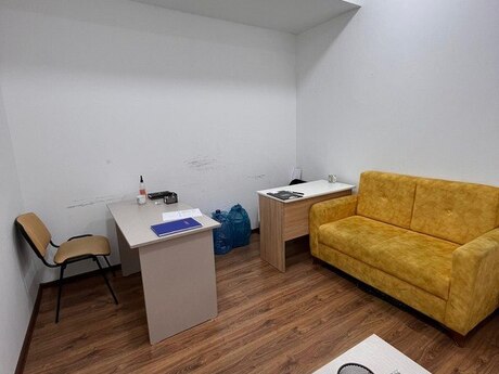 1 otaqlı ofis - Sahil m. - 16 m²