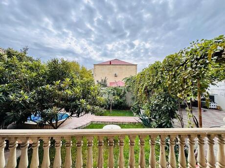 10-комн. дом/дача - м. Азадлыг проспекти - 500 м²