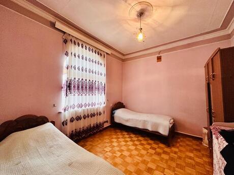 10-комн. дом/дача - м. Азадлыг проспекти - 500 м²