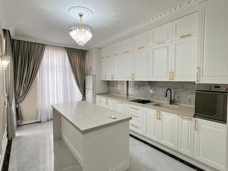 4 otaqlı mənzil, 215 m², Nizami: 607 500 ₼ 5