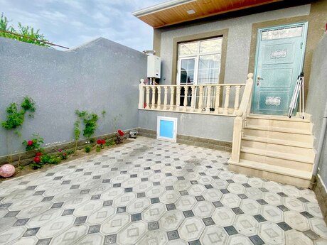 3 otaqlı həyət evi/bağ evi - Maştağa q. - 70 m²