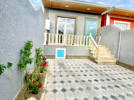 3 otaqlı həyət evi/bağ evi - Maştağa q. - 70 m²