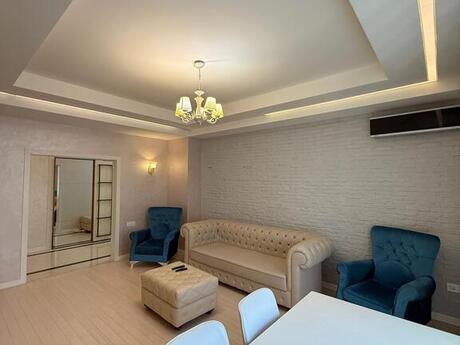 4 otaqlı yeni tikili - Ağ şəhər q. - 170 m²