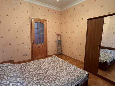 3 otaqlı köhnə tikili - Sahil m. - 72 m²