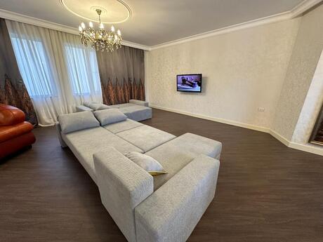 5 otaqlı yeni tikili - Nizami m. - 300 m²