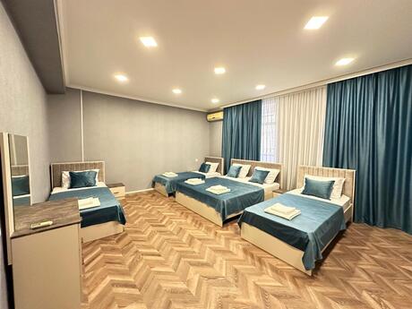 5 otaqlı yeni tikili - Nizami m. - 300 m²
