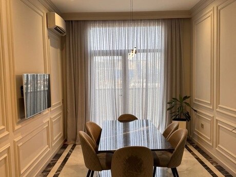 4 otaqlı yeni tikili - Şah İsmayıl Xətai m. - 180 m²