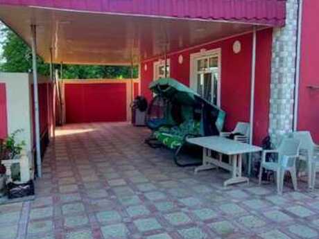 5 otaqlı həyət evi/bağ evi - Sulutəpə q. - 240 m²