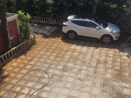 5 otaqlı həyət evi/bağ evi - Sulutəpə q. - 240 m²