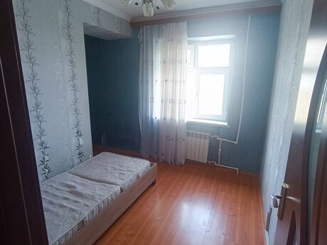 3 otaqlı köhnə tikili - Elmlər Akademiyası m. - 80 m²