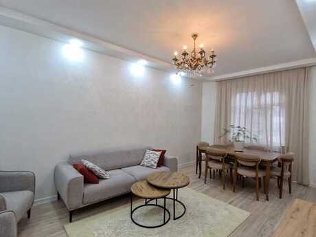 4 otaqlı həyət evi/bağ evi - Xətai r. - 100 m²