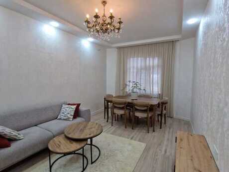 4 otaqlı həyət evi/bağ evi - Xətai r. - 100 m²