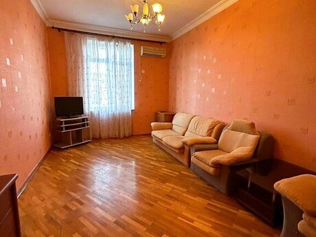 3 otaqlı köhnə tikili - Sahil m. - 80 m²