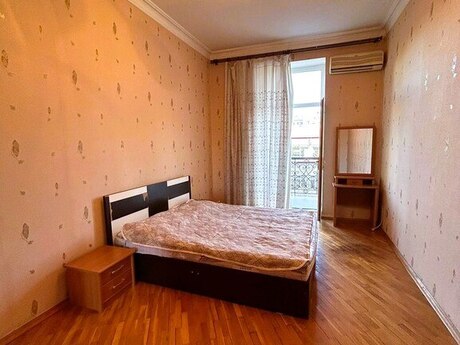 3 otaqlı mənzil, 80 m², Sahil: 350 000 ₼ 5