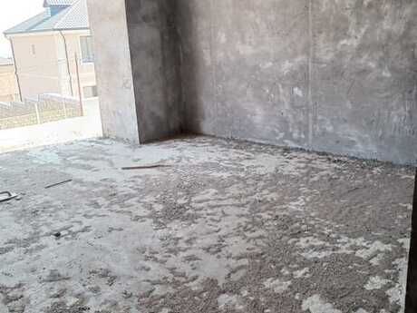 8 otaqlı həyət evi/bağ evi - Badamdar q. - 500 m²