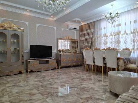 4 otaqlı yeni tikili - Memar Əcəmi m. - 145 m²