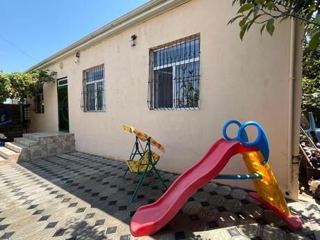 4 otaqlı həyət evi/bağ evi - Saray q. - 120 m²