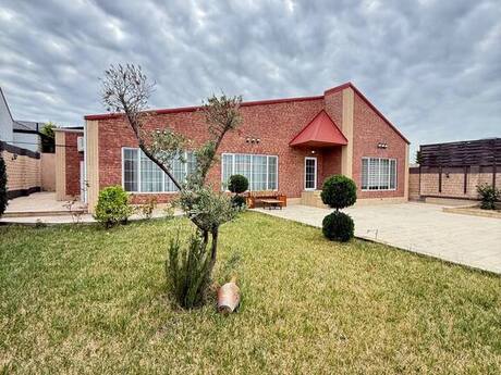 5 otaqlı həyət evi/bağ evi - Mərdəkan q. - 250 m²