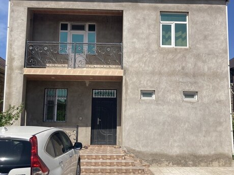 6 otaqlı həyət evi/bağ evi - Savalan q. - 200 m²