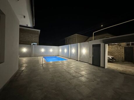 3 otaqlı həyət evi/bağ evi - Mərdəkan q. - 165 m²