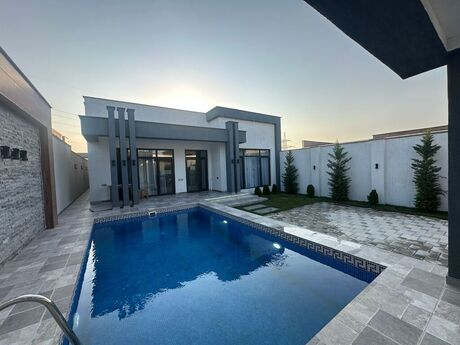 4 otaqlı həyət evi/bağ evi - Şüvəlan q. - 160 m²