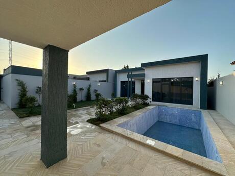 4 otaqlı həyət evi/bağ evi - Mərdəkan q. - 160 m²