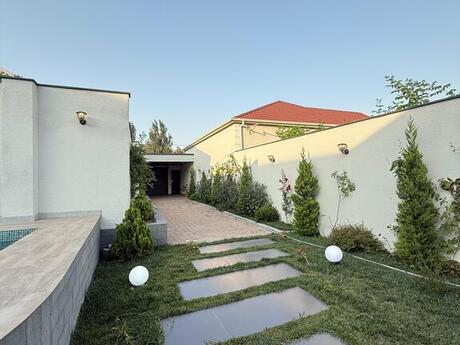 5 otaqlı həyət evi/bağ evi - Mərdəkan q. - 200 m²