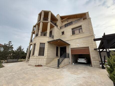 9 otaqlı həyət evi/bağ evi - Novxanı q. - 900 m²