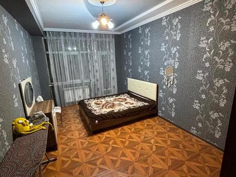 2 otaqlı yeni tikili - 8 Noyabr m. - 140 m²