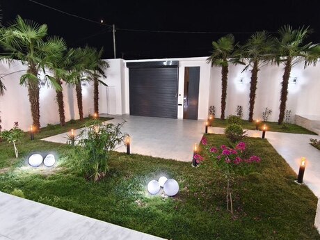 5 otaqlı həyət evi/bağ evi - Mərdəkan q. - 260 m²