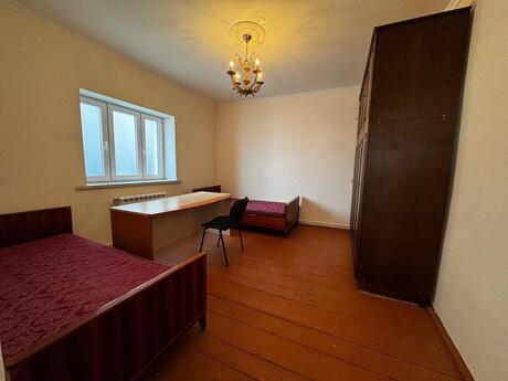 2 otaqlı həyət evi/bağ evi - Elmlər Akademiyası m. - 60 m²